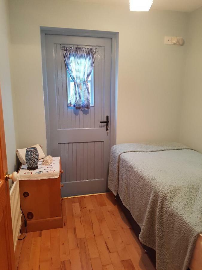 Beech House Vila Portballintrae Exterior foto